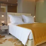 ホテル Smy 4*