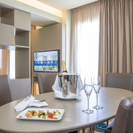 Hotel Smy