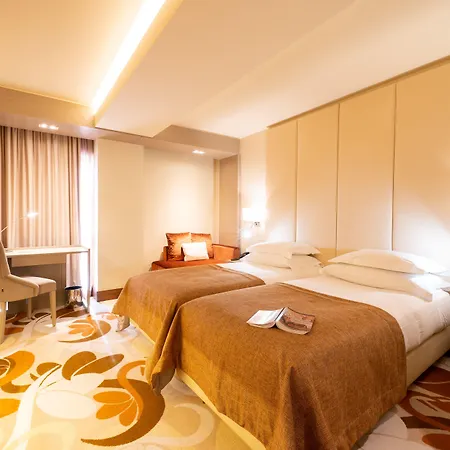 Smy Hotel